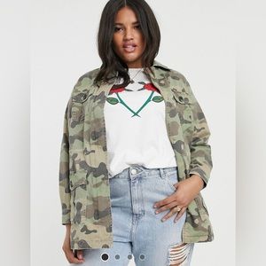 New Look Curve long line utility jacket in camo print